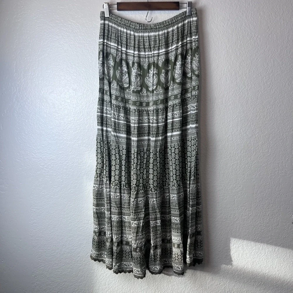 Y2K Maxi Skirt Womens Medium Green White Paisley Boho Rayon Hippie Festival Folk